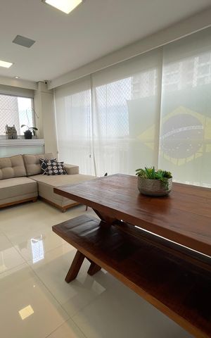 Apartamento à venda com 139m², 3 quartos e 2 vagas Apartamento à venda com 139m², 3 quartos e 2 vagasVaranda