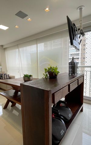 Apartamento à venda com 139m², 3 quartos e 2 vagas Apartamento à venda com 139m², 3 quartos e 2 vagasVaranda