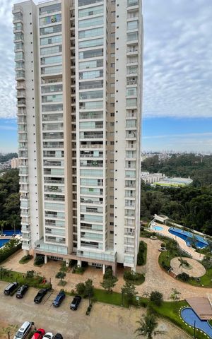 Apartamento à venda com 139m², 3 quartos e 2 vagas Apartamento à venda com 139m², 3 quartos e 2 vagasVaranda