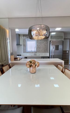 Apartamento à venda com 139m², 3 quartos e 2 vagas Apartamento à venda com 139m², 3 quartos e 2 vagasSala
