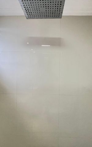 Apartamento à venda com 139m², 3 quartos e 2 vagas Apartamento à venda com 139m², 3 quartos e 2 vagasBanheiro 1