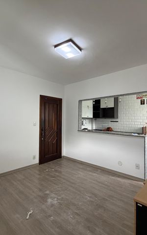 Apartamento à venda com 60m², 2 quartos e 1 vaga Apartamento à venda com 60m², 2 quartos e 1 vagaSala