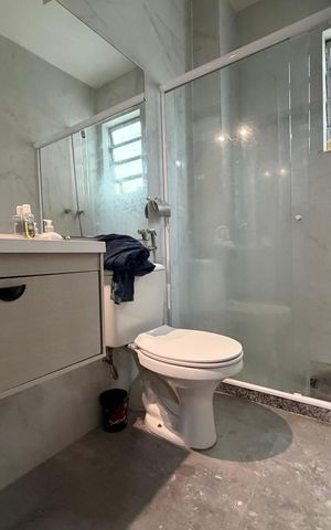 Apartamento à venda com 60m², 2 quartos e 1 vaga Apartamento à venda com 60m², 2 quartos e 1 vagaBanheiro