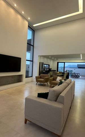 Casa de condomínio à venda com 196m², 3 quartos e 4 vagas Casa de condomínio à venda com 196m², 3 quartos e 4 vagasSala
