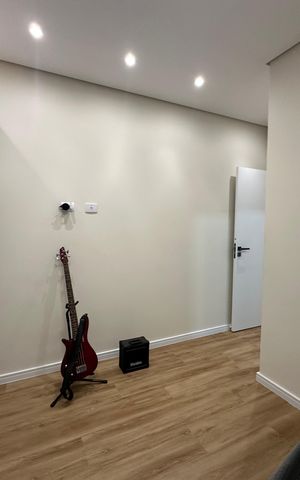 Casa de condomínio à venda com 196m², 3 quartos e 4 vagas Casa de condomínio à venda com 196m², 3 quartos e 4 vagasSuíte 1