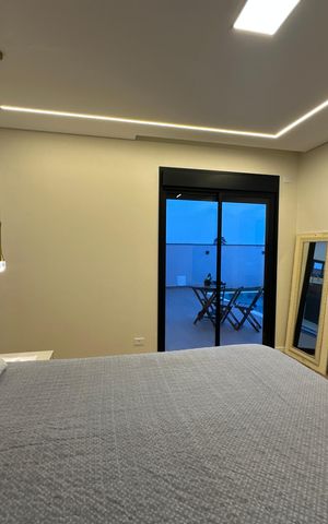Casa de condomínio à venda com 196m², 3 quartos e 4 vagas Casa de condomínio à venda com 196m², 3 quartos e 4 vagasSuíte 3