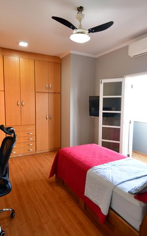 Casa à venda com 240m², 3 quartos e 4 vagasQuarto 2