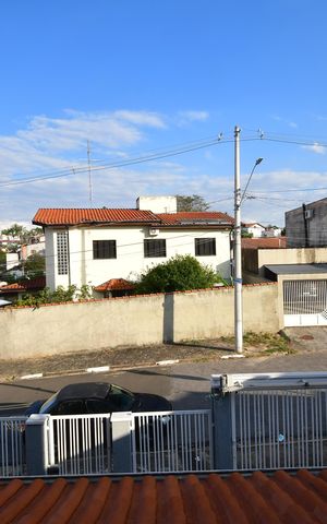 Casa à venda com 240m², 3 quartos e 4 vagasSala de TV - Vista