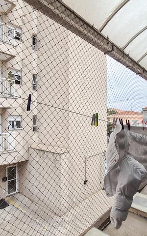 Casa à venda com 200m², 3 quartos e 2 vagas Casa à venda com 200m², 3 quartos e 2 vagasVaranda Quarto 1