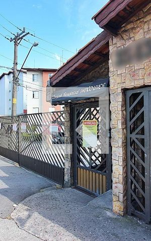 Apartamento à venda com 55m², 2 quartos e 1 vaga Apartamento à venda com 55m², 2 quartos e 1 vagaFachada