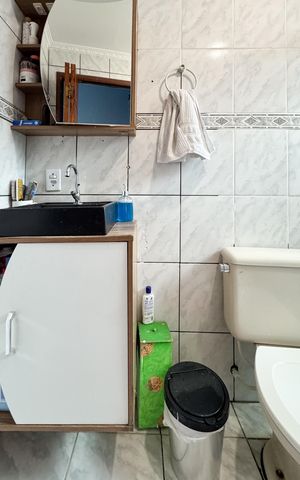 Apartamento à venda com 55m², 2 quartos e 1 vaga Apartamento à venda com 55m², 2 quartos e 1 vagaBanheiro Social