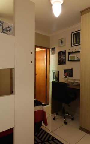 Casa à venda com 1000m², 4 quartos e 2 vagasSuíte 1