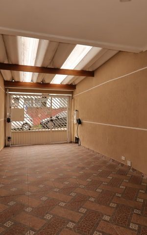 Casa à venda com 1000m², 4 quartos e 2 vagasGaragem
