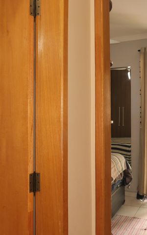 Casa à venda com 1000m², 4 quartos e 2 vagasCorredor