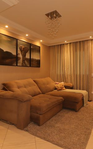 Casa à venda com 1000m², 4 quartos e 2 vagasSala