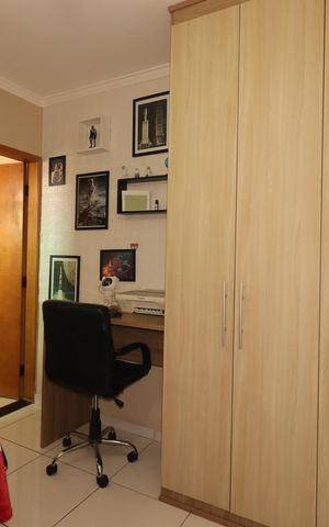 Casa à venda com 1000m², 4 quartos e 2 vagasSuíte 1