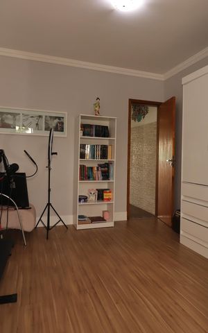 Casa à venda com 1000m², 4 quartos e 2 vagasQuarto 2