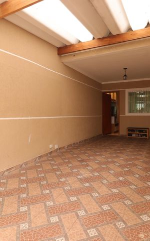 Casa à venda com 1000m², 4 quartos e 2 vagasGaragem