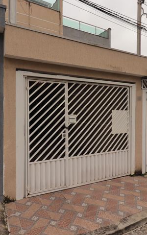 Casa à venda com 1000m², 4 quartos e 2 vagasFachada