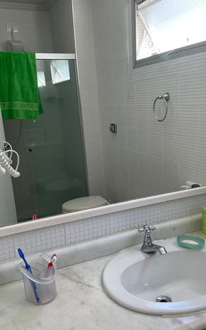 Apartamento para alugar com 100m², 3 quartos e 2 vagas Apartamento para alugar com 100m², 3 quartos e 2 vagasBanheiro
