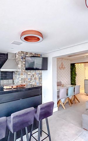 Apartamento para alugar com 102m², 3 quartos e 2 vagasVaranda