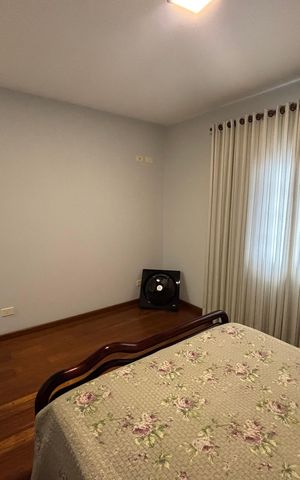 Casa à venda com 280m², 3 quartos e 4 vagas Casa à venda com 280m², 3 quartos e 4 vagasQuarto 1