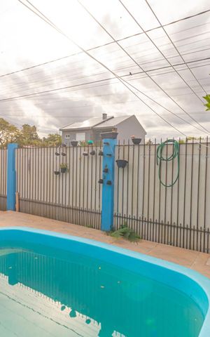 Casa à venda com 90m², 2 quartos e 2 vagas Casa à venda com 90m², 2 quartos e 2 vagasVista da Sala/Cozinha