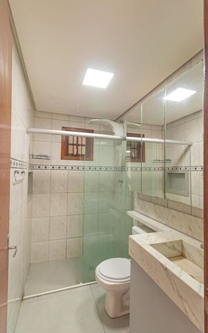 Casa à venda com 90m², 2 quartos e 2 vagas Casa à venda com 90m², 2 quartos e 2 vagasBanheiro