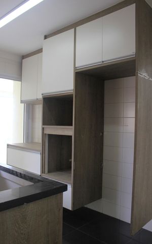 Apartamento à venda com 116m², 4 quartos e 2 vagasCozinha