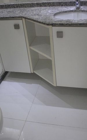Apartamento à venda com 116m², 4 quartos e 2 vagasBanheiro social