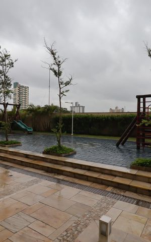 Apartamento à venda com 94m², 2 quartos e 2 vagasÁrea Comum - Playground 2