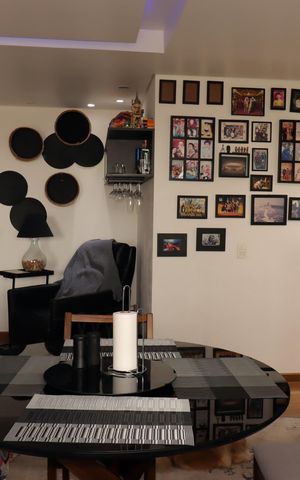 Apartamento à venda com 94m², 2 quartos e 2 vagasSala