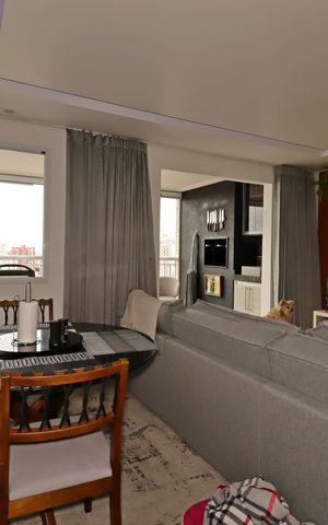 Apartamento à venda com 94m², 2 quartos e 2 vagasSala