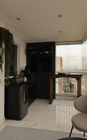 Apartamento à venda com 94m², 2 quartos e 2 vagasVaranda Gourmet