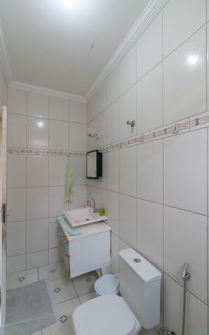 Casa à venda com 80m², 3 quartos e 3 vagas