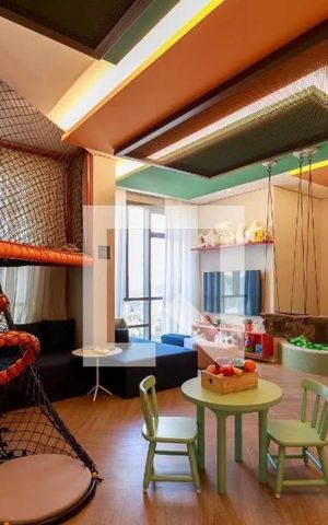 Apartamento à venda com 73m², 2 quartos e 1 vagaÁrea comum