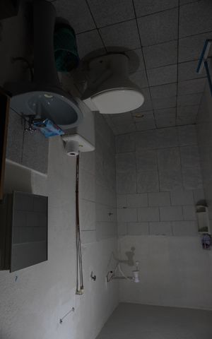 Casa à venda com 141m², 2 quartos e 1 vagaBanheiro