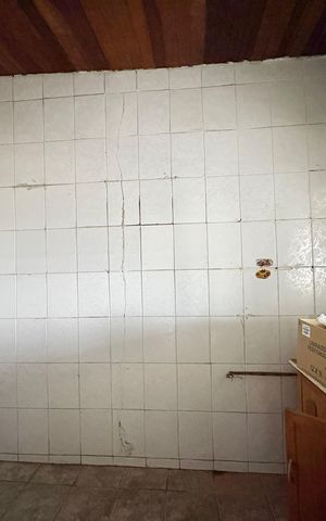 Casa à venda com 400m², 3 quartos e sem vaga Casa à venda com 400m², 3 quartos e sem vagaCasa 2 - Cozinha