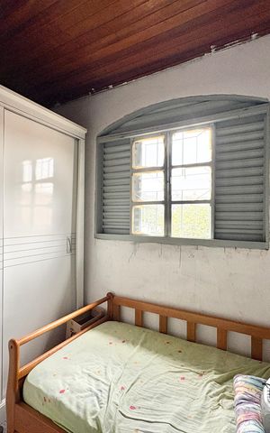 Casa à venda com 400m², 3 quartos e sem vaga Casa à venda com 400m², 3 quartos e sem vagaQuarto