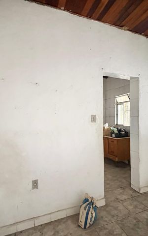 Casa à venda com 400m², 3 quartos e sem vaga Casa à venda com 400m², 3 quartos e sem vagaCasa 2 - Sala