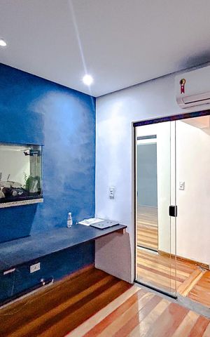 Casa para alugar com 318m², 5 quartos e 2 vagasQuarto 1