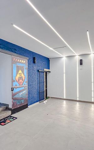 Casa para alugar com 318m², 5 quartos e 2 vagasGaragem