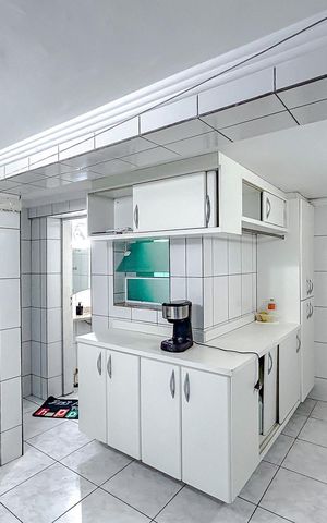 Casa para alugar com 318m², 5 quartos e 2 vagasCozinha 2 e Área de Serviço