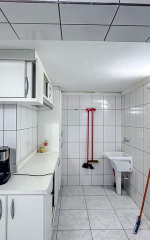 Casa para alugar com 318m², 5 quartos e 2 vagasCozinha 2 e Área de Serviço