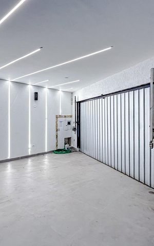 Casa para alugar com 318m², 5 quartos e 2 vagasGaragem