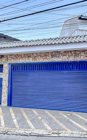 Casa para alugar com 318m², 5 quartos e 2 vagasFachada com Plaquinha