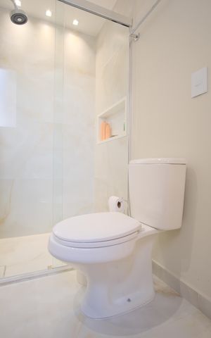 Apartamento à venda com 109m², 3 quartos e 2 vagasBanheiro da Suíte 1