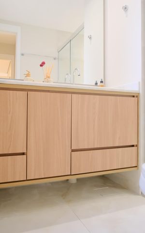 Apartamento à venda com 109m², 3 quartos e 2 vagasBanheiro da Suíte 1