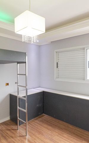 Apartamento à venda com 432m², 4 quartos e 3 vagas Apartamento à venda com 432m², 4 quartos e 3 vagasSuíte 2