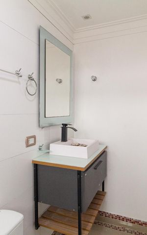 Apartamento à venda com 432m², 4 quartos e 3 vagas Apartamento à venda com 432m², 4 quartos e 3 vagasBanheiro da suíte 3
